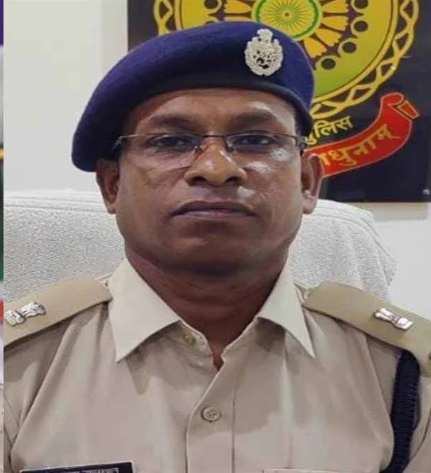 स्टिंग से निलंबन तक: ASP राजेंद्र जायसवाल मामला क्या सिखाता है?