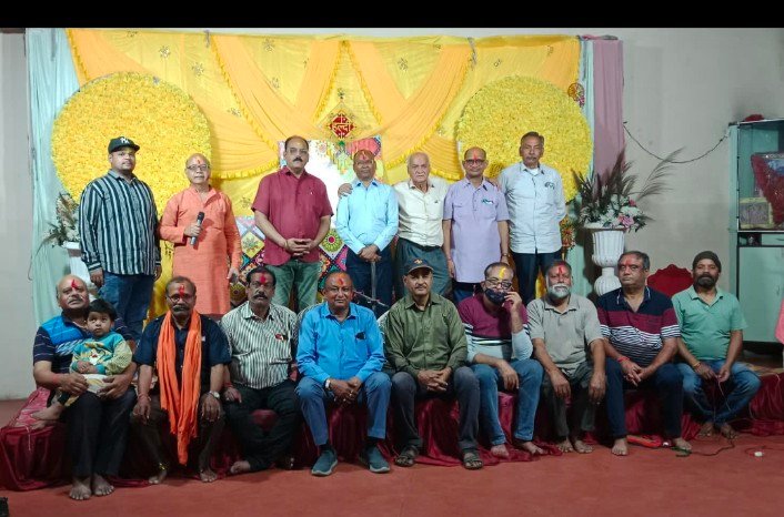 बिलासपुर: होली जीवन में उत्साह और उमंग का संदेश देती है – डॉ. विनय कुमार पाठक